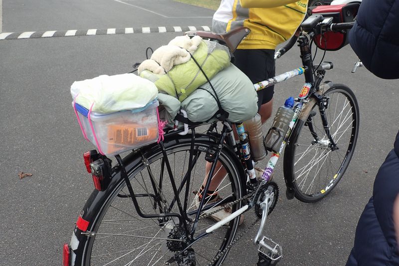 ロードバイクで通勤する！気をつけることとおすすめアイテム