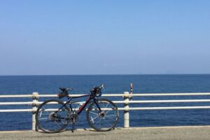 ロードバイクとクロスバイクの違いや特徴・それぞれの楽しみ方!